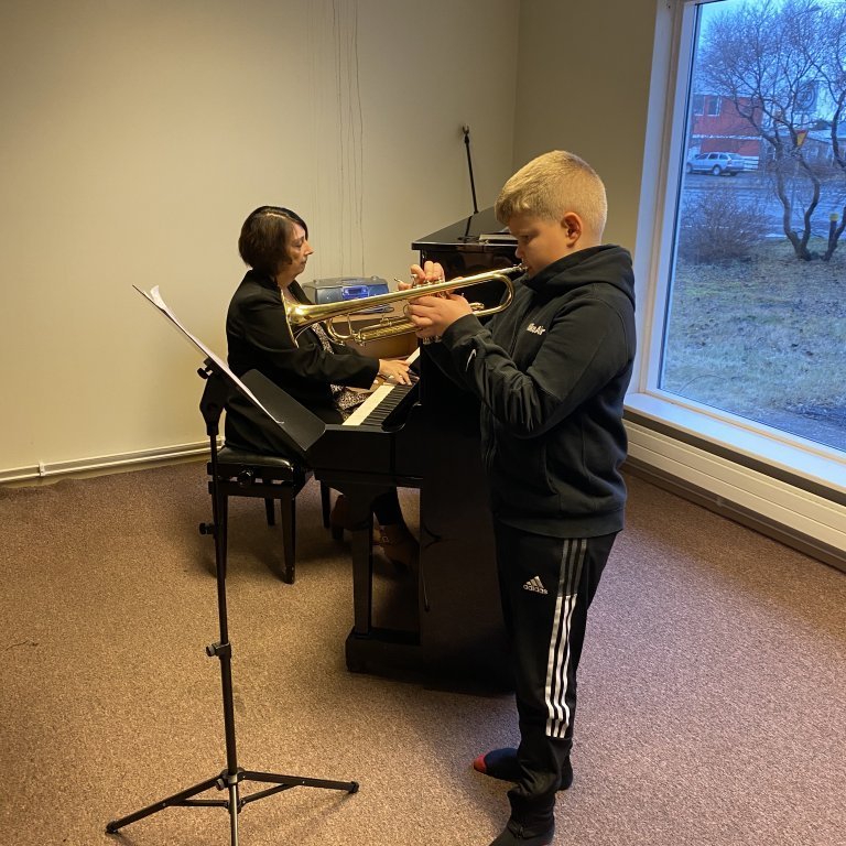 179cf720-fa32-4679-a069-f154d9f97dc9