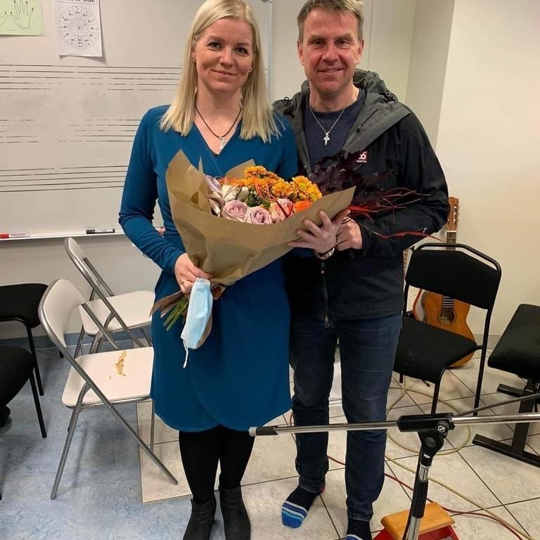 2178f3a6-56de-4a99-ba8d-24bf6114023b