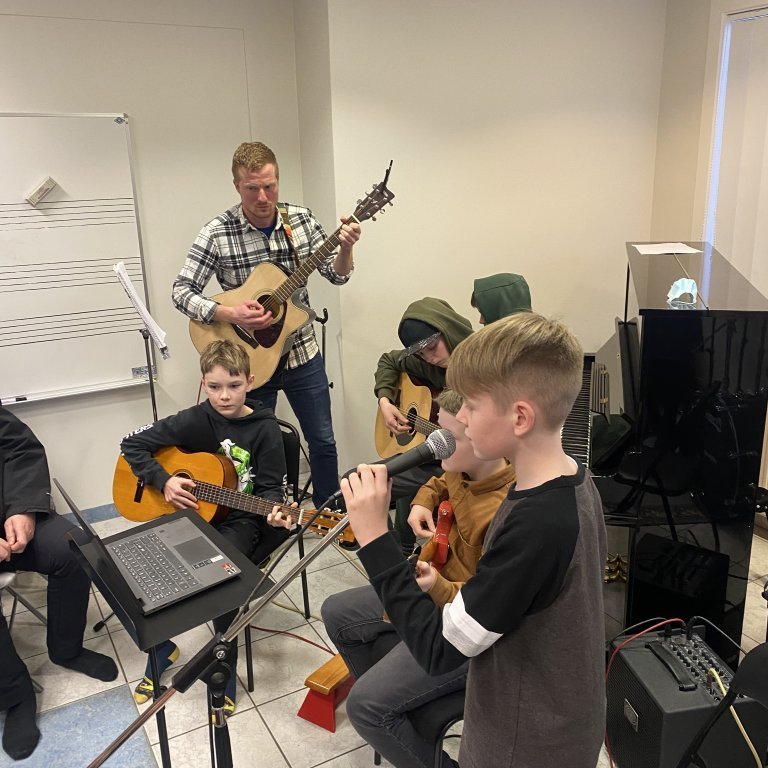 515ecbcd-b54f-4283-baa1-ee0a2ec7c880