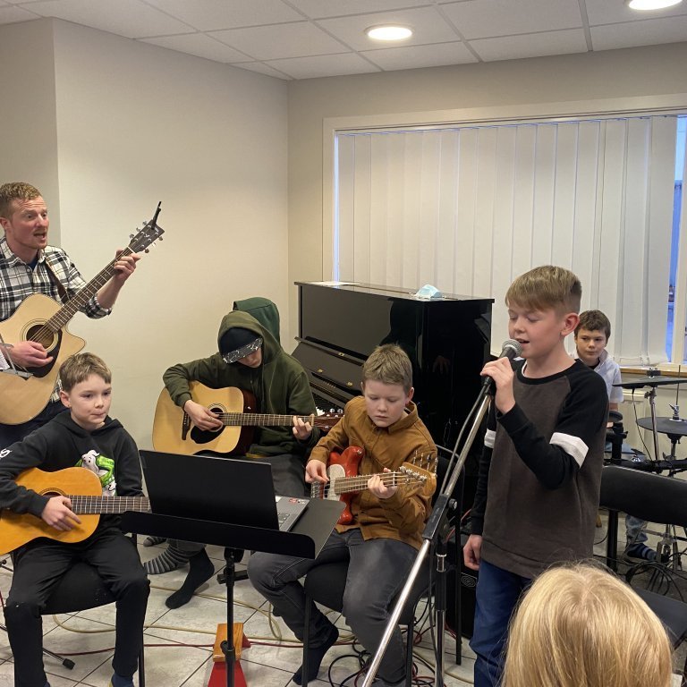 66a48eb6-bcb2-4636-9491-a663cb66f053