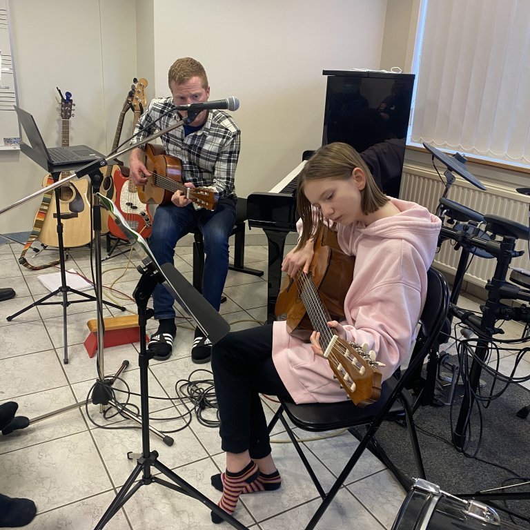 ae45254c-cd31-4946-9c08-16232505de25