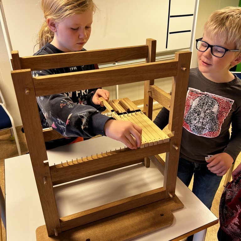 d6ff128a-944e-41fb-a9cf-48f9b6089468