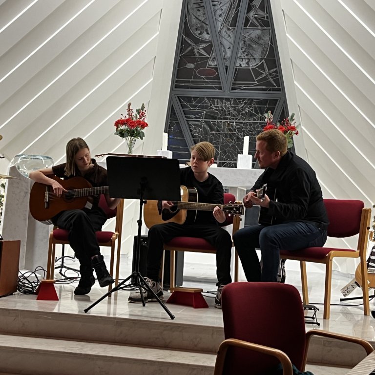 782f71d0-ce5d-4fac-b4a3-f013d8553781