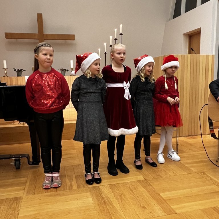 a02083b3-85a5-496f-bd0b-9abcdf6aa410