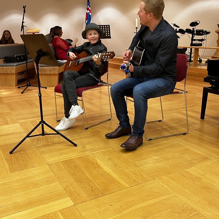 ccd24a67-9dea-462d-b3bc-ae88e1fe6c8c