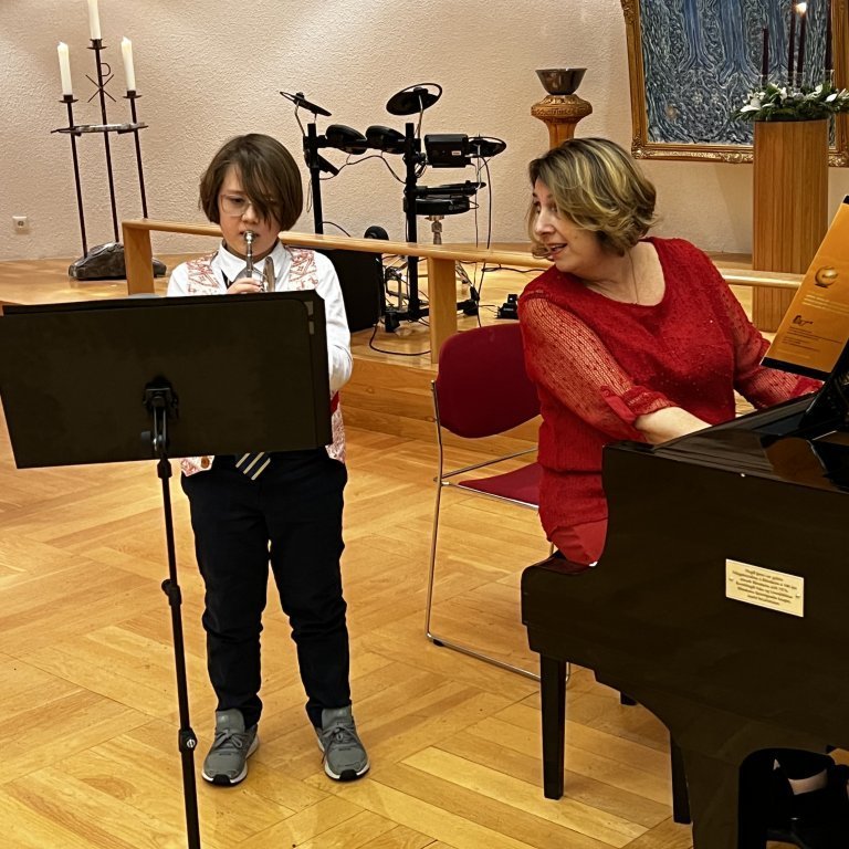 ef4cc214-af47-486f-aa2b-d12aeed46910