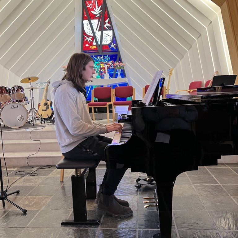 2050650c-ce69-4a23-8b0b-be407c0c63ed