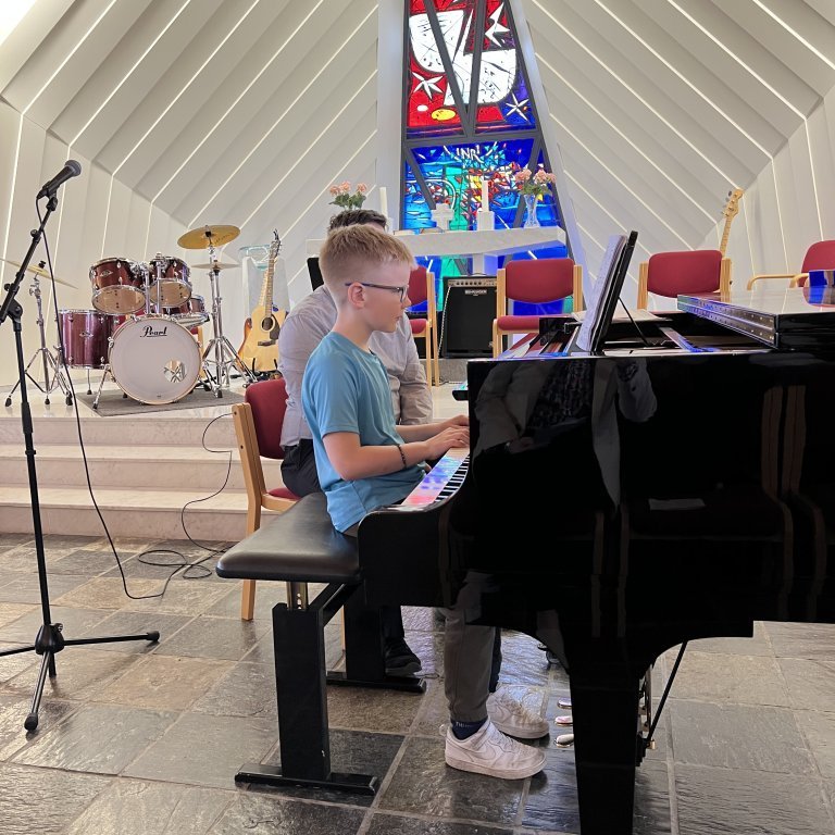 4dc88dcc-3f1a-4250-a8e8-4a4cb33ea07e