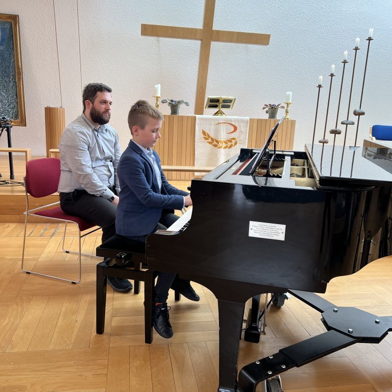 6b521053-e378-46e2-a8e9-55d62069bbb7