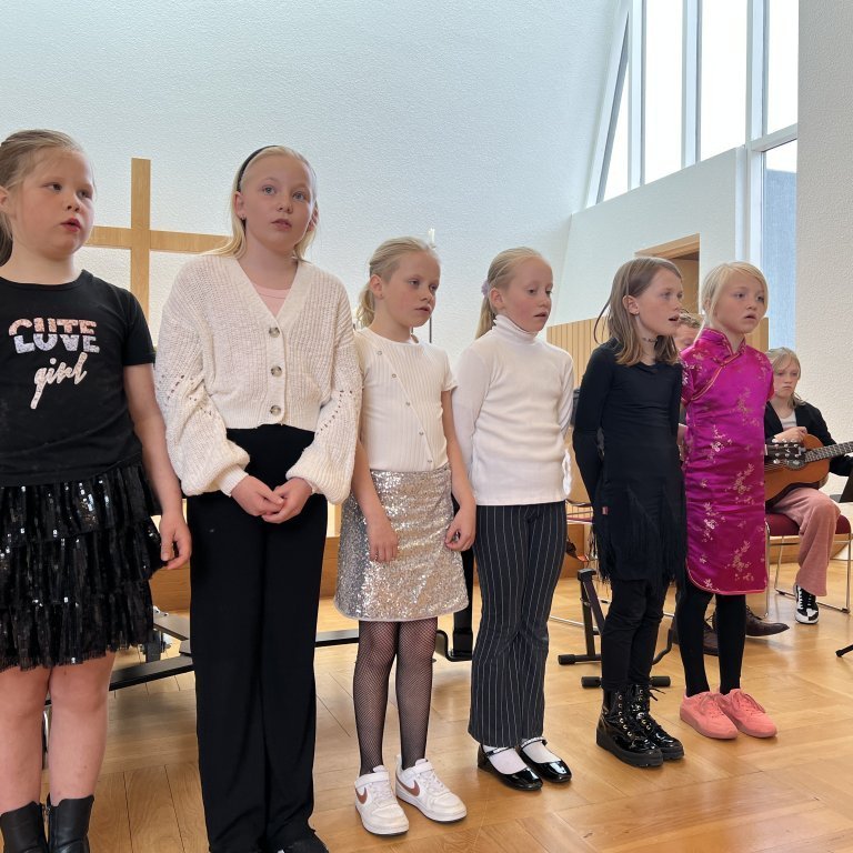 764e56a5-8365-423a-89b0-afed42fc899d