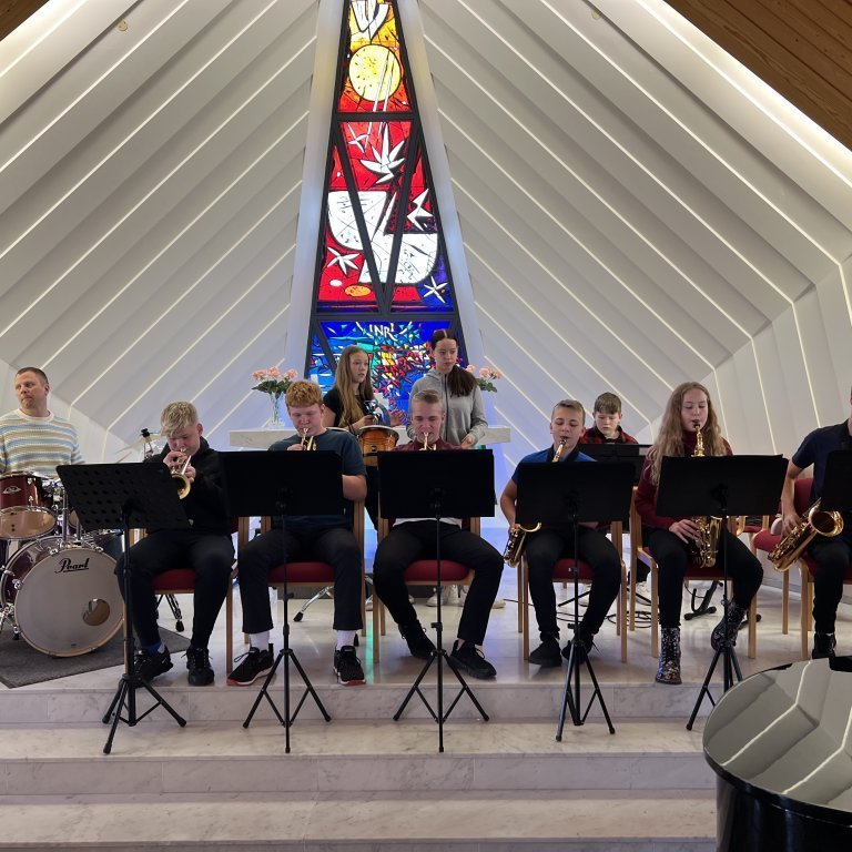 b2619f94-46e0-4584-98ec-19e705079f16