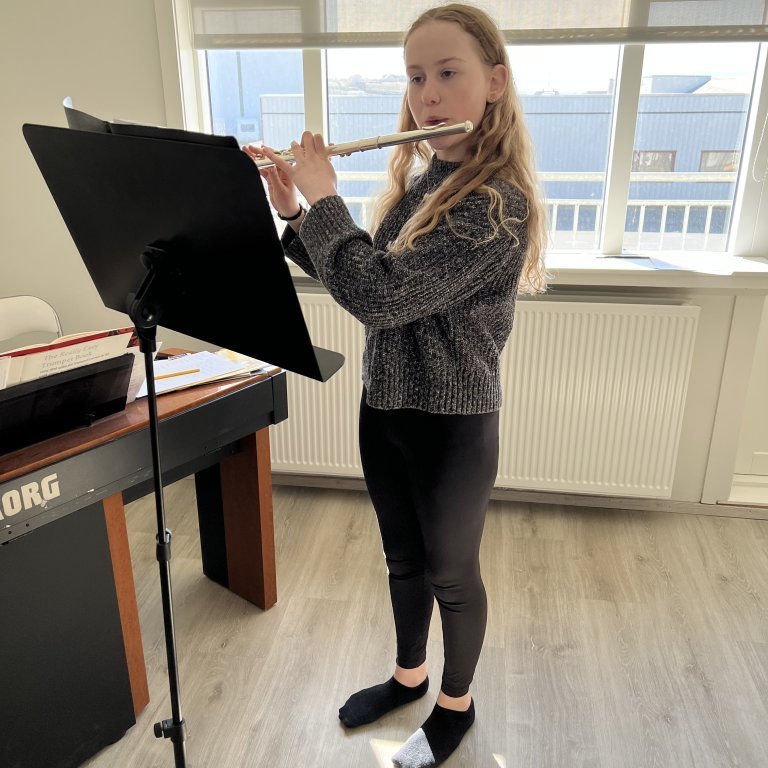 f3feec3b-0cb7-4b87-a0e0-9e4afe43a7d1