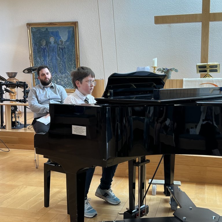 f484a25d-0512-43d6-b4de-e3a733955287