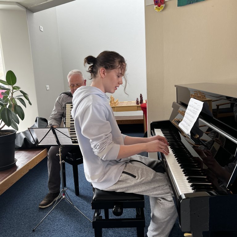 5ba6e6d9-5207-4fa1-9663-f239d755b118