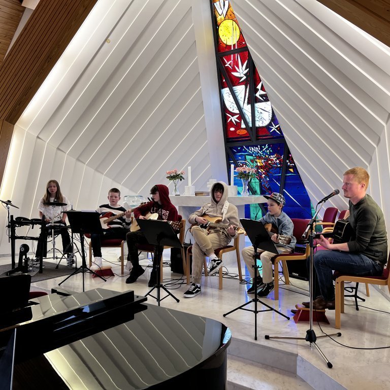 8b351cfc-efd6-4e70-9cc7-a7347b37c98a