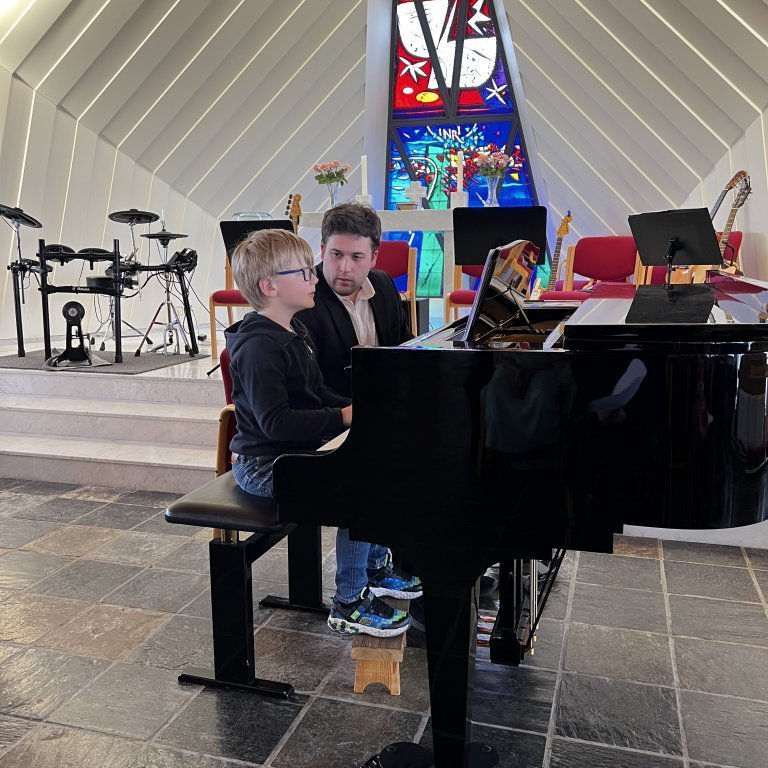 a09626f0-7c0b-424c-802e-d3ad2e0429f2