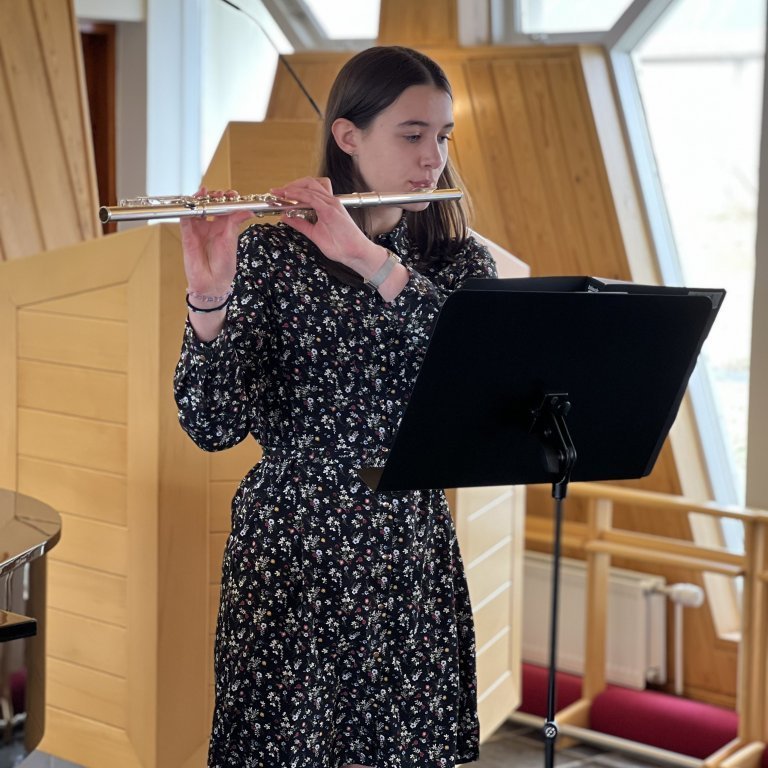 b85d40a0-e335-48d7-a8c4-a5be43e6bbb7