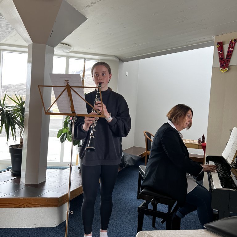 ca7e4241-5760-445b-a86a-b532f9598120